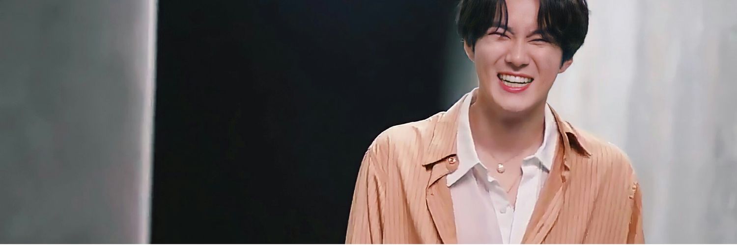 aguabels's profile banner image