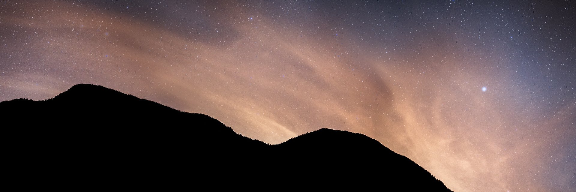 M0ndayShop's profile banner image