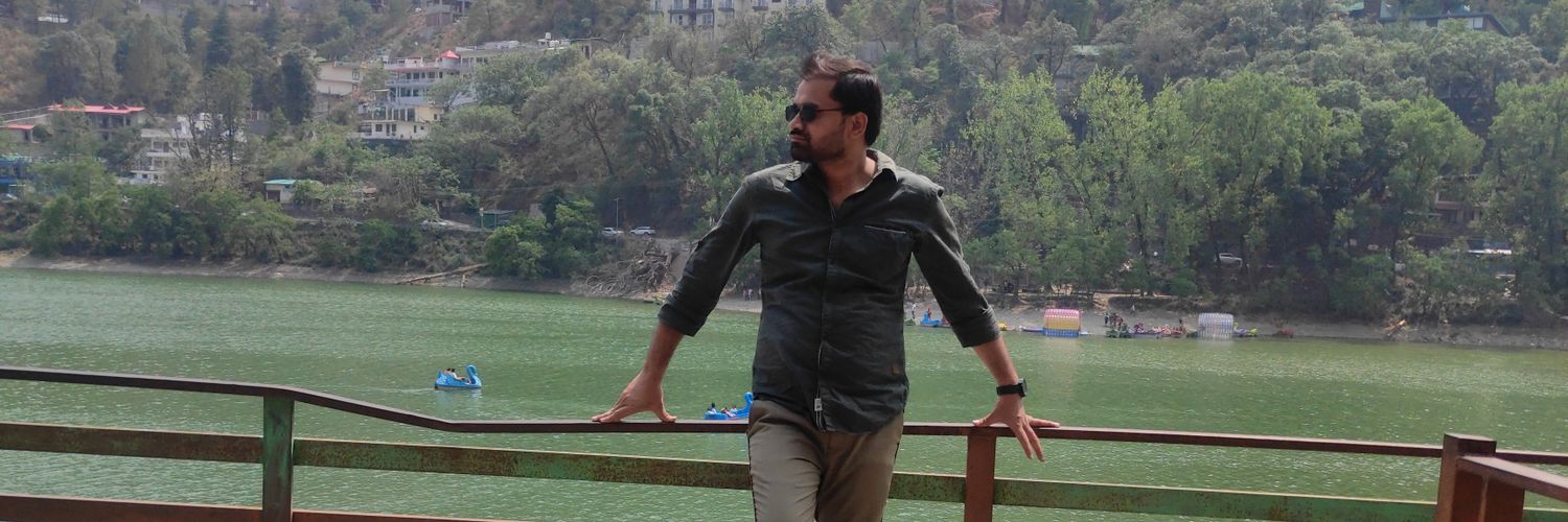 RealShubham23's profile banner image