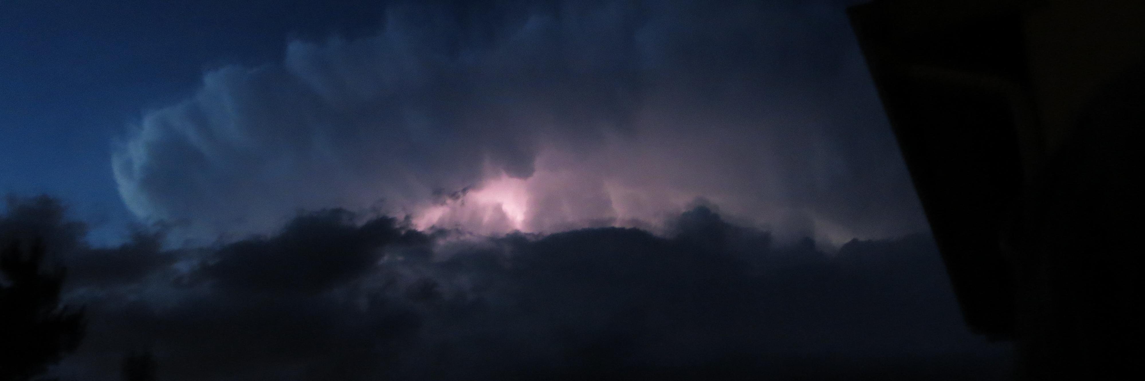 AprilU5's profile banner image