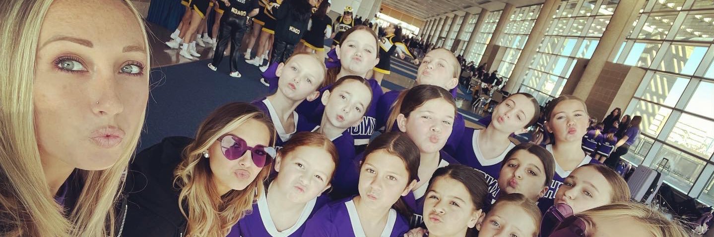 KVMS_Cheer's profile banner image
