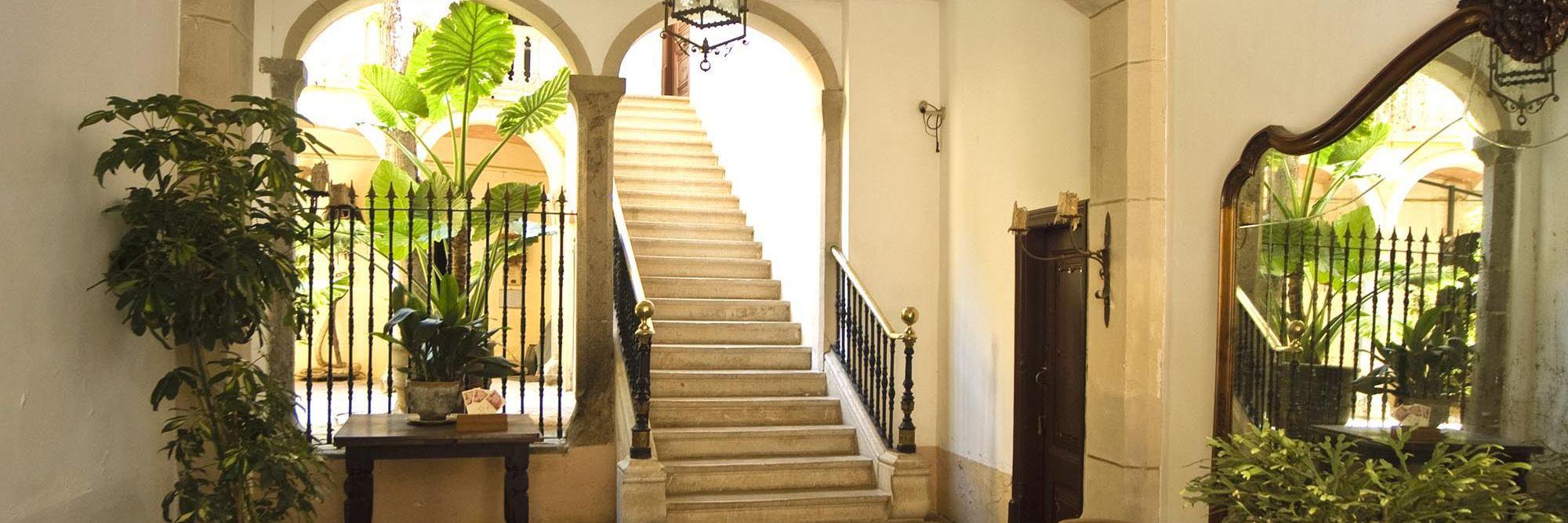 HousesCatalonia's profile banner image