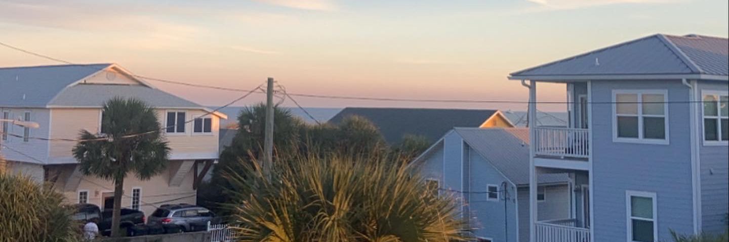 TaylorHubbard99's profile banner image