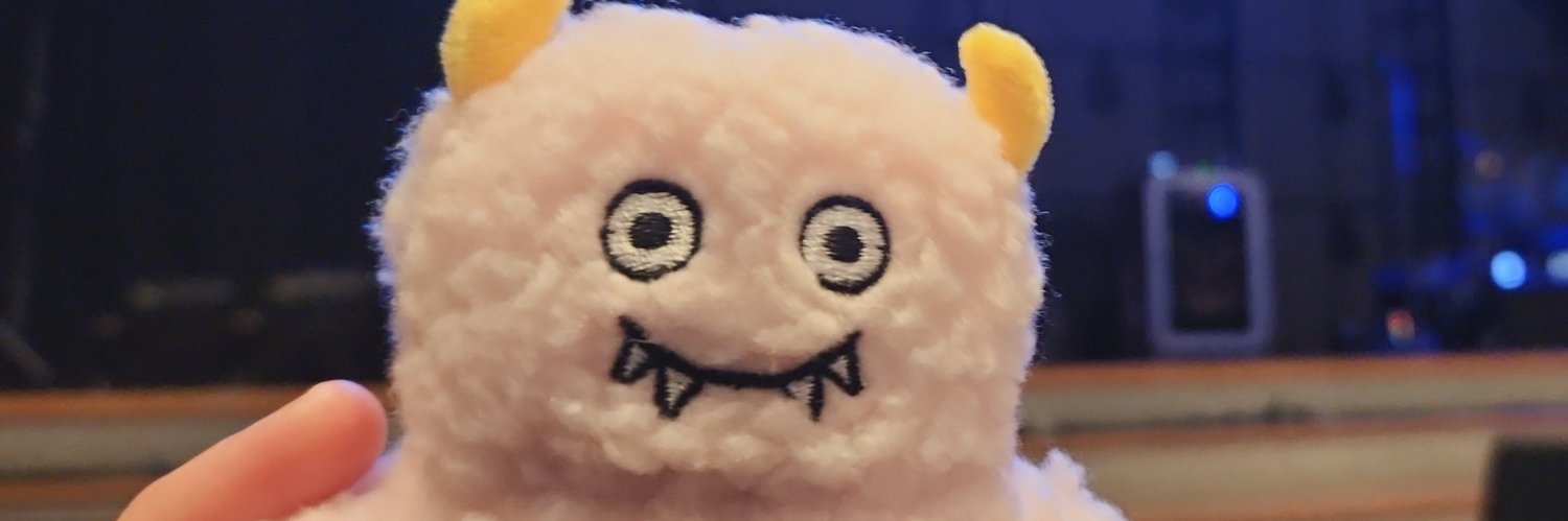 erismile628's profile banner image