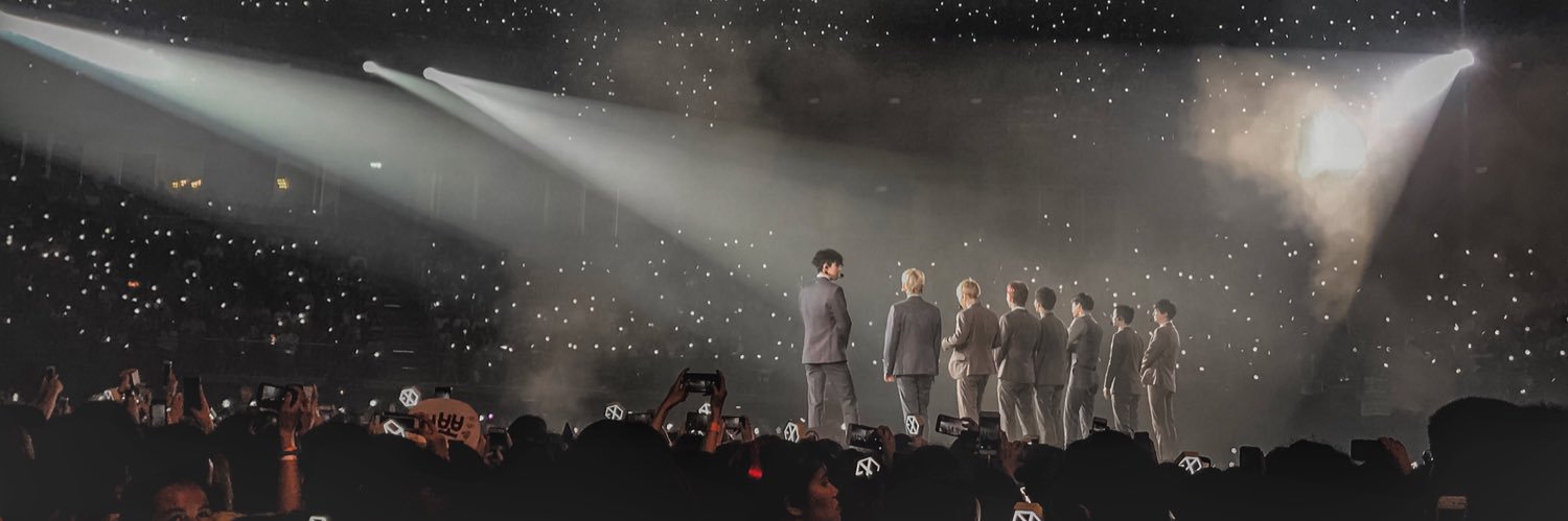 lynhui7__'s profile banner image