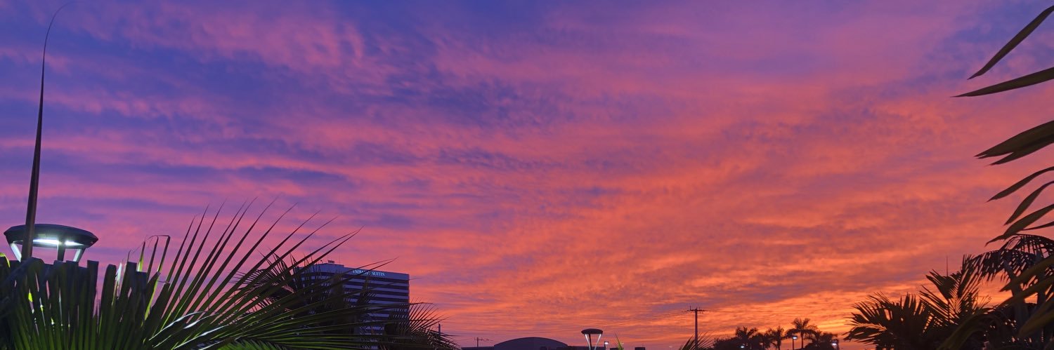 ay_hep's profile banner image