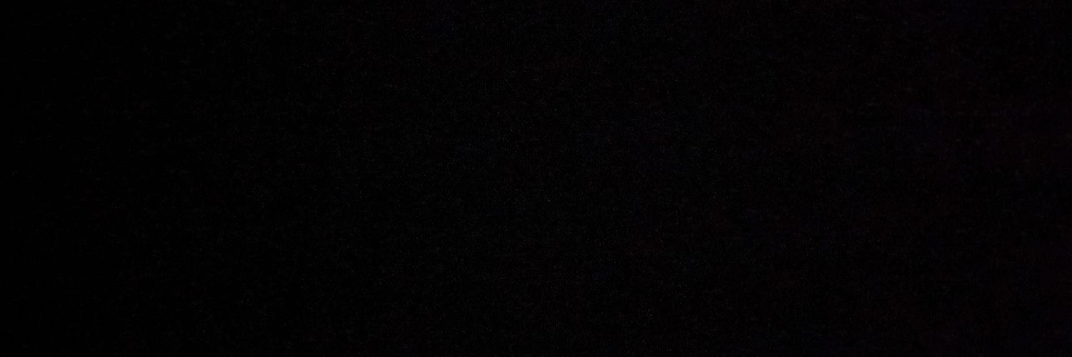 E7 Akrow banner