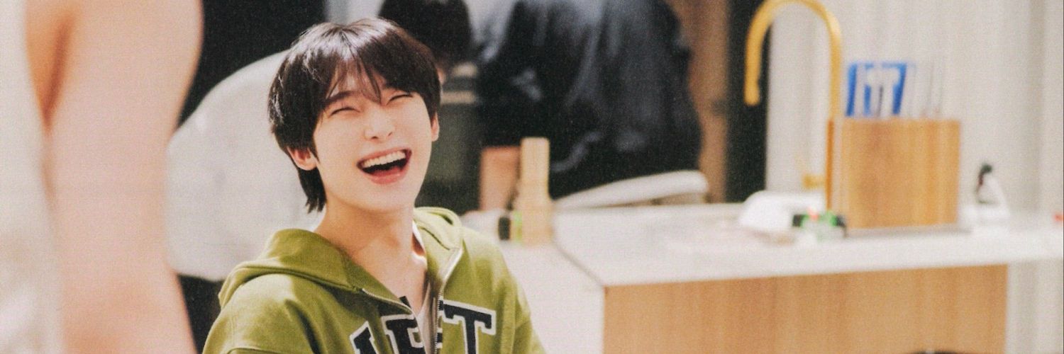 knsf9's profile banner image