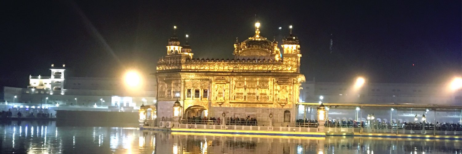 Miss E Murray 📚🙏🏼 banner