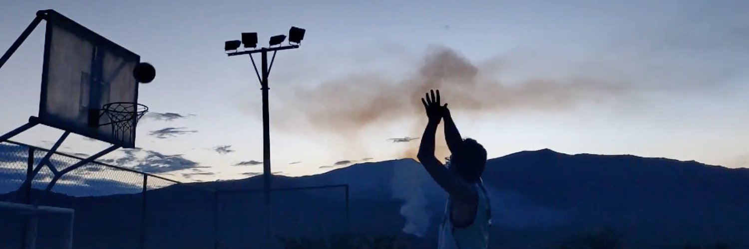 Cesar_Calderon's profile banner image