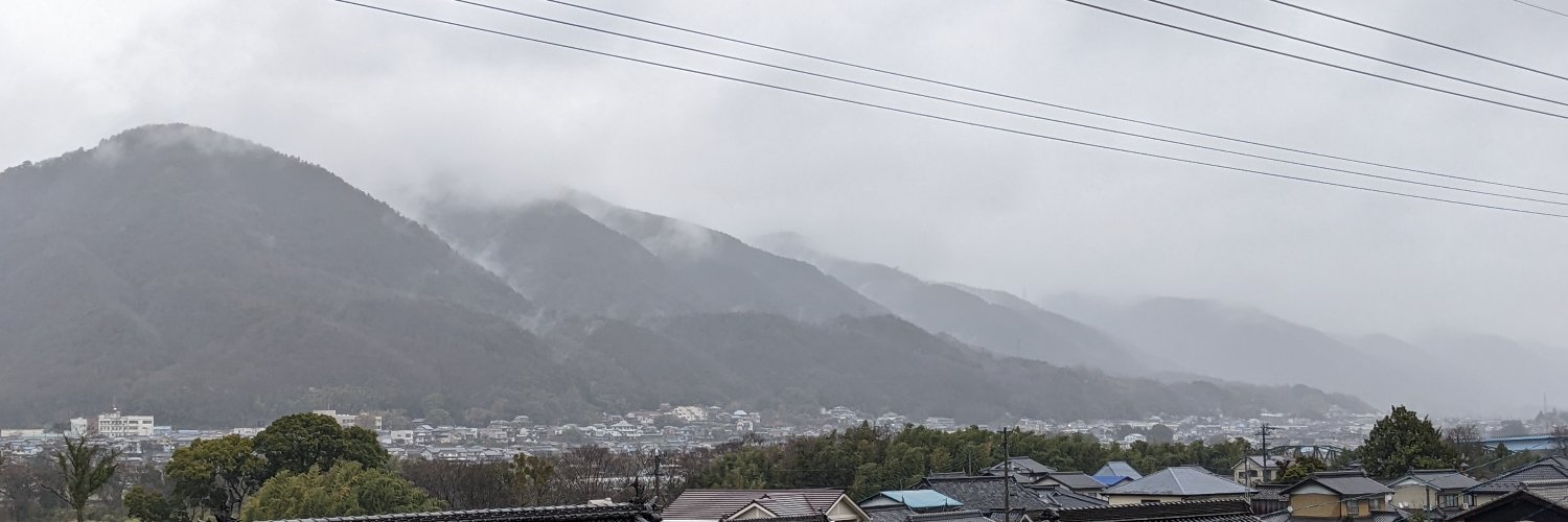 イカ爆弾🇷🇪 banner