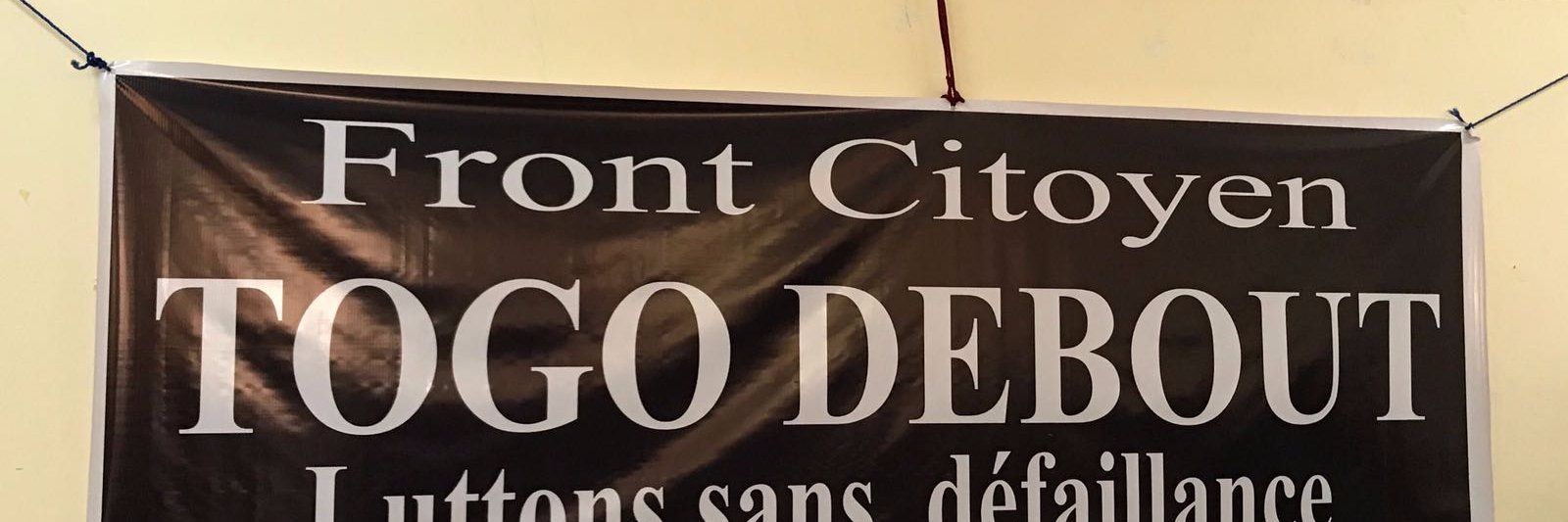 FrontC_TogoDebout banner