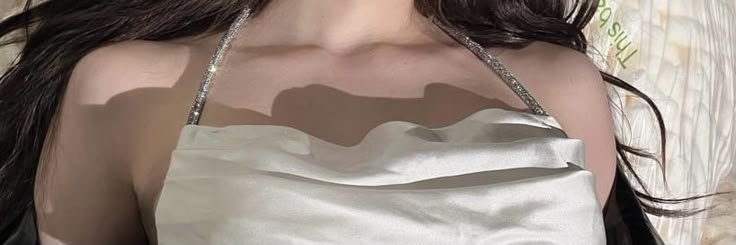 emolunayy's profile banner image