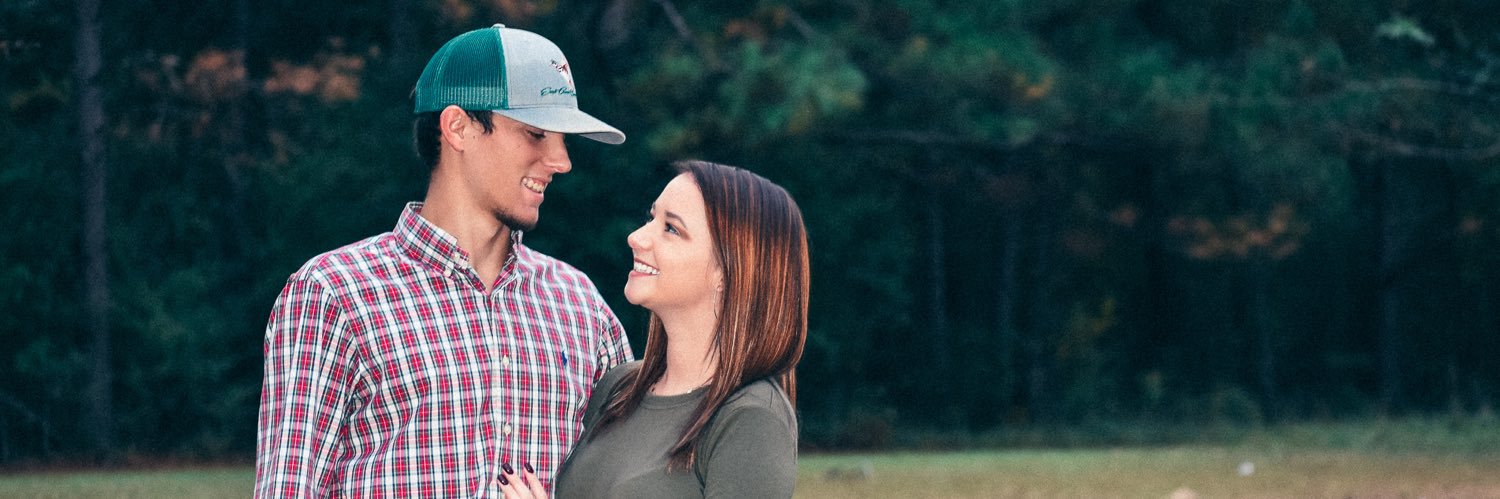 HannahHew642's profile banner image