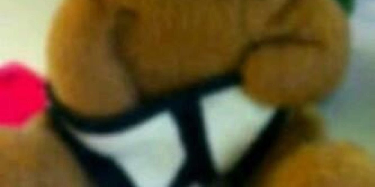 mencaribf's profile banner image