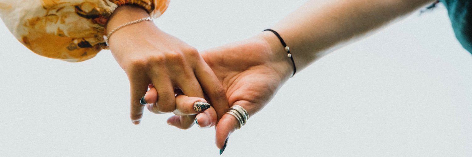 emily mendelson 💌 banner