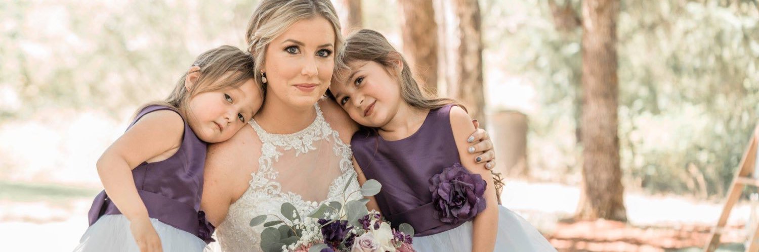 HeyleighNewton's profile banner image
