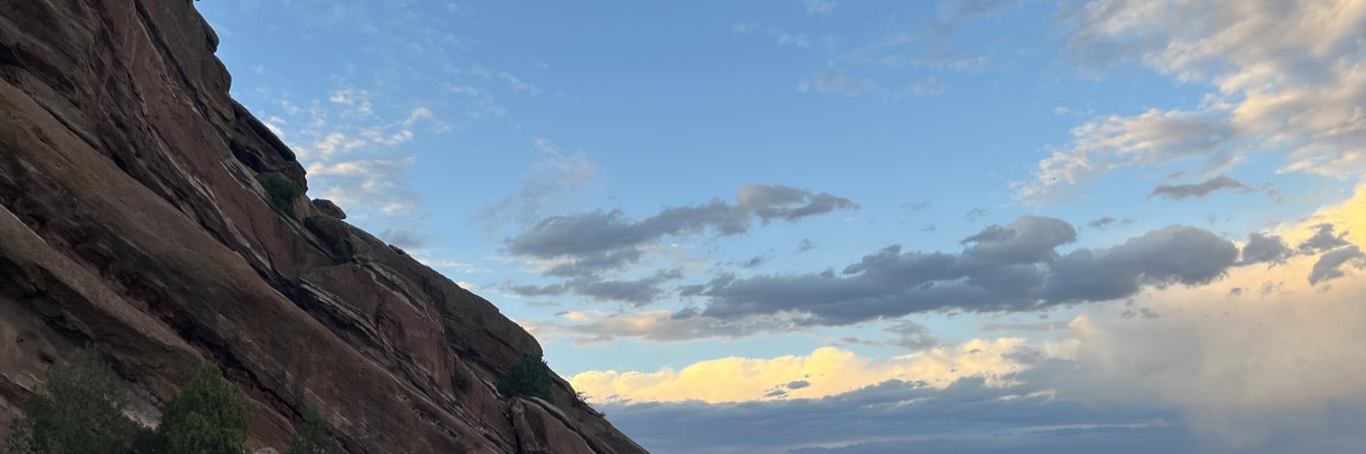 mary 🧡🤍🩷 banner