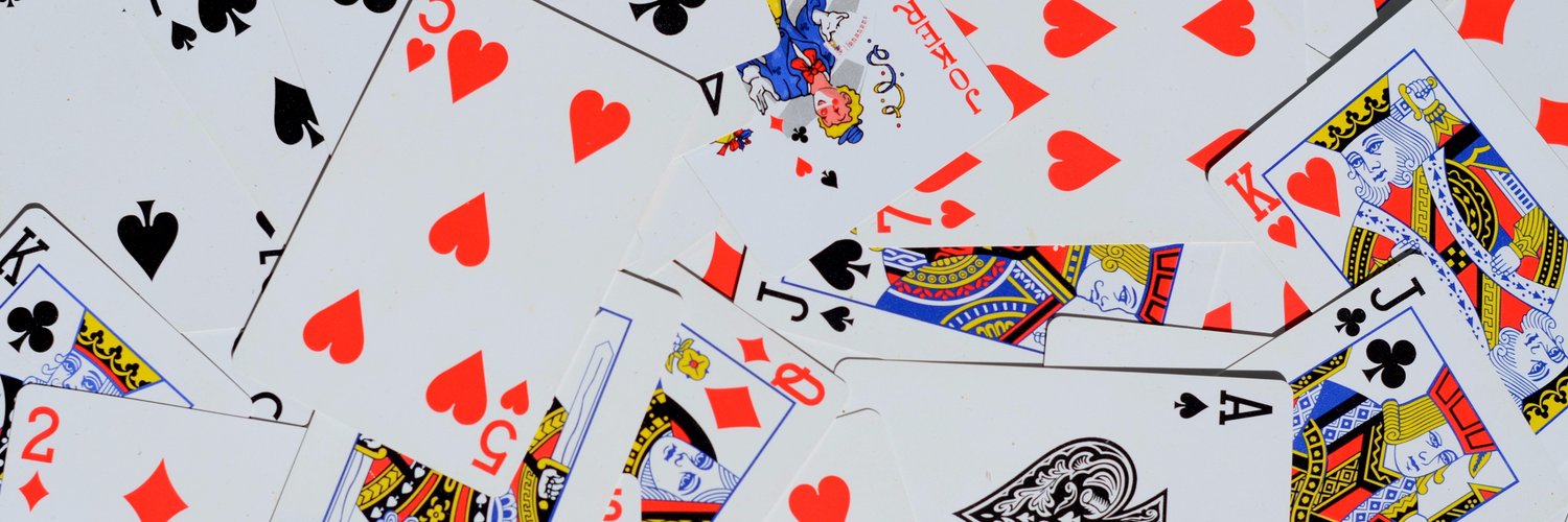 CardzMania (CardzMania) / Twitter