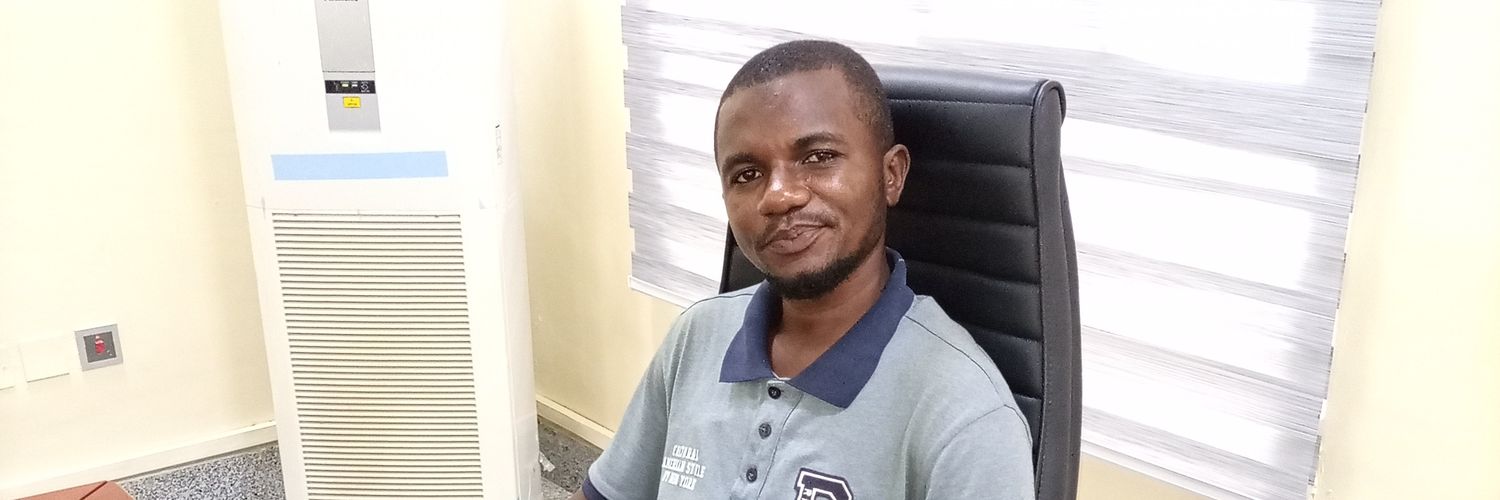 oluomonla's profile banner image