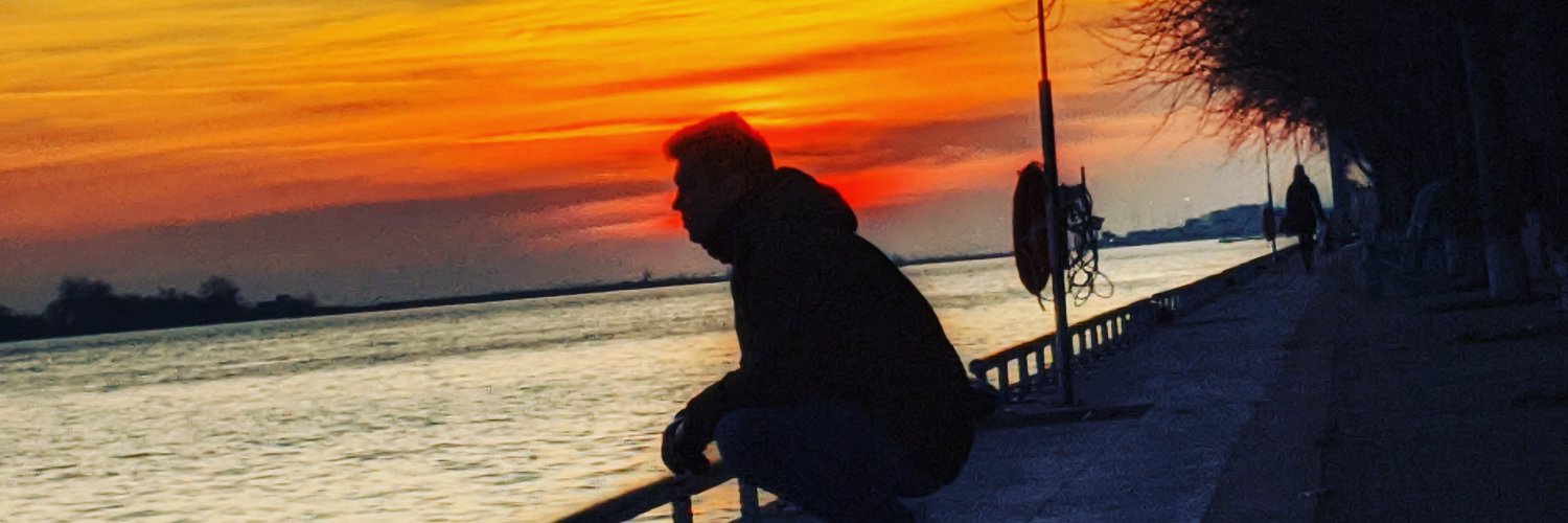 Oswaldo Alvarez banner