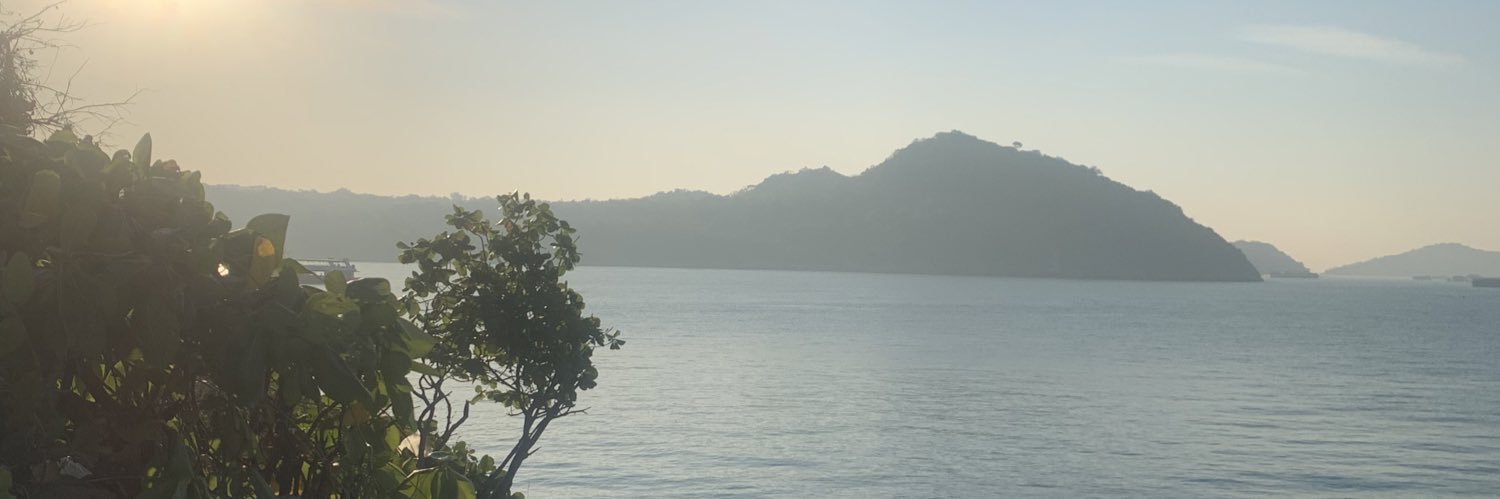 ยุงยุ่งยุ้งยุ๊งยุ๋ง banner