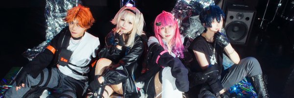 Smiling04c Profile Banner