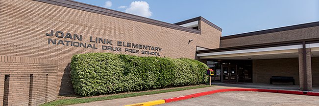 Link Elementary banner
