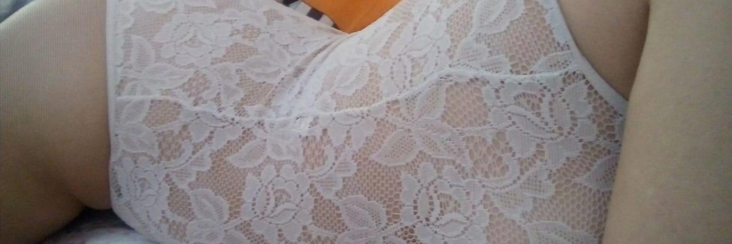 KarsliElif_'s profile banner image