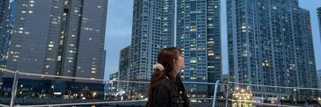 Devin_Alams's profile banner image