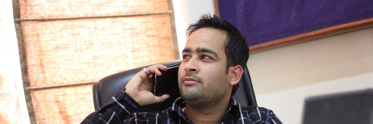 mukeshkaps's profile banner image