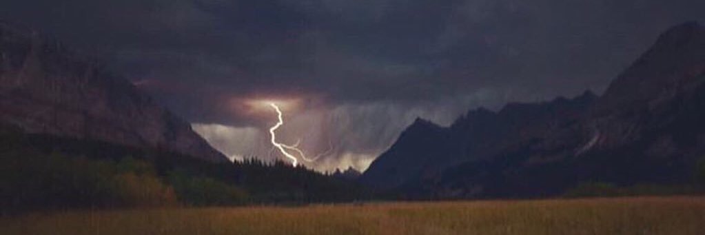 wavesincoming_'s profile banner image