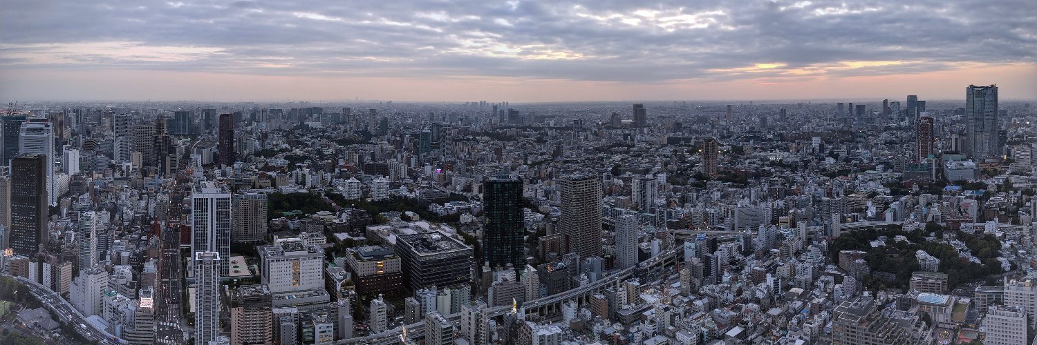 Cash | C107 水曜日 東5テ39a banner