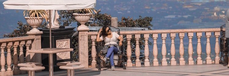 lorealz's profile banner image