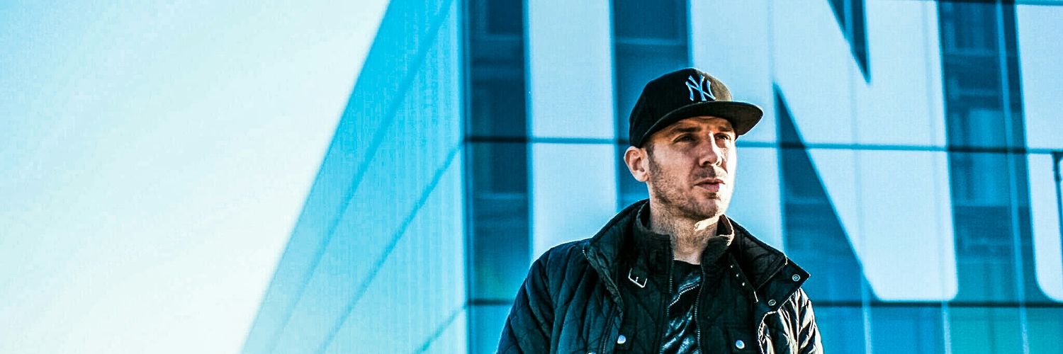Micklaay's profile banner image
