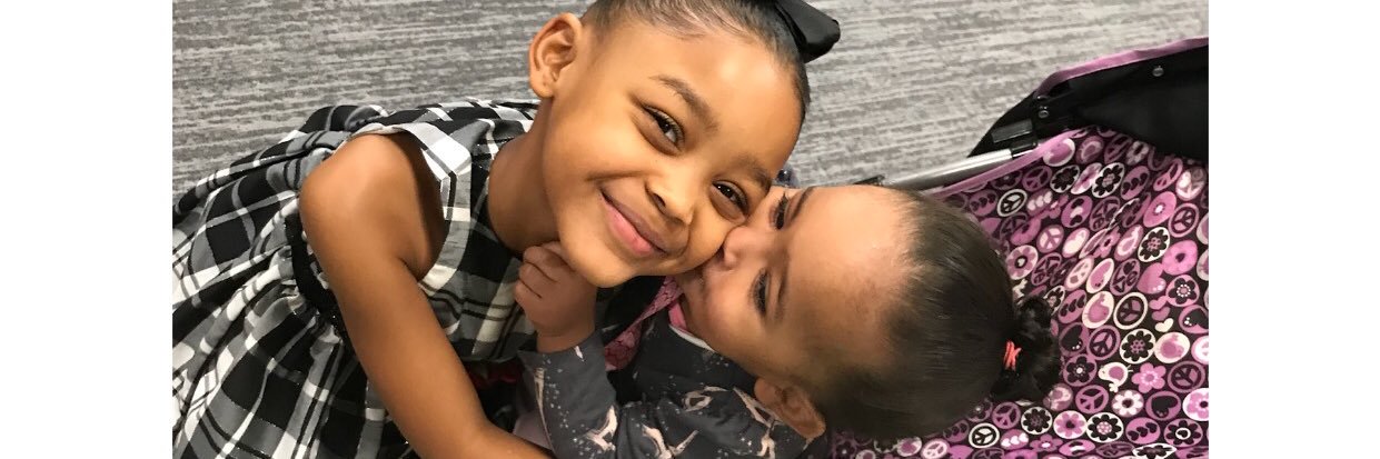 _parissnicolee's profile banner image