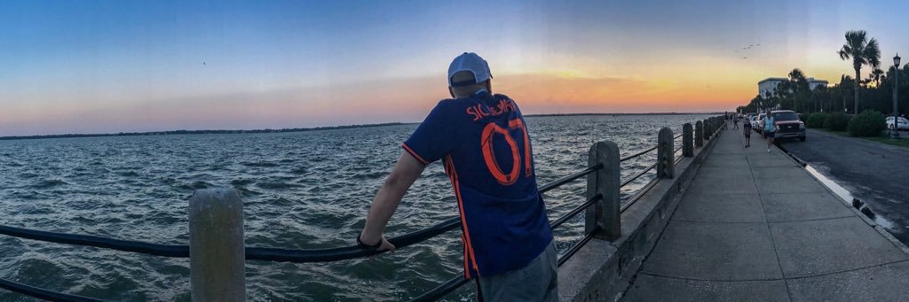 Daniel Rothamel 🇻🇦 banner