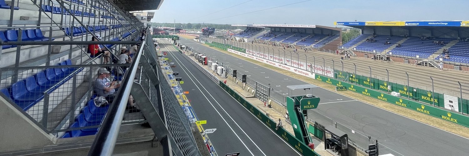 Tünde Hanzséros banner