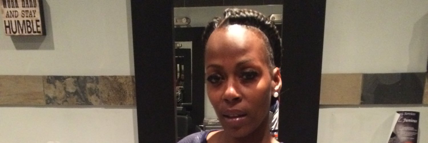 mzida33's profile banner image