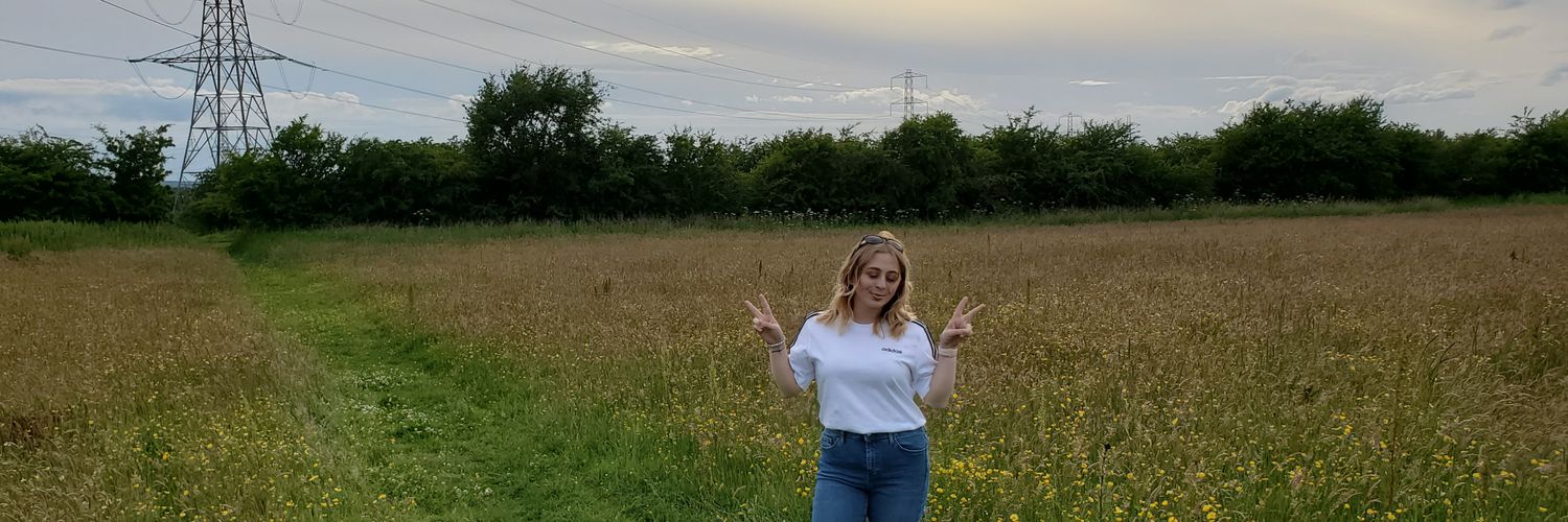 mebruvv's profile banner image