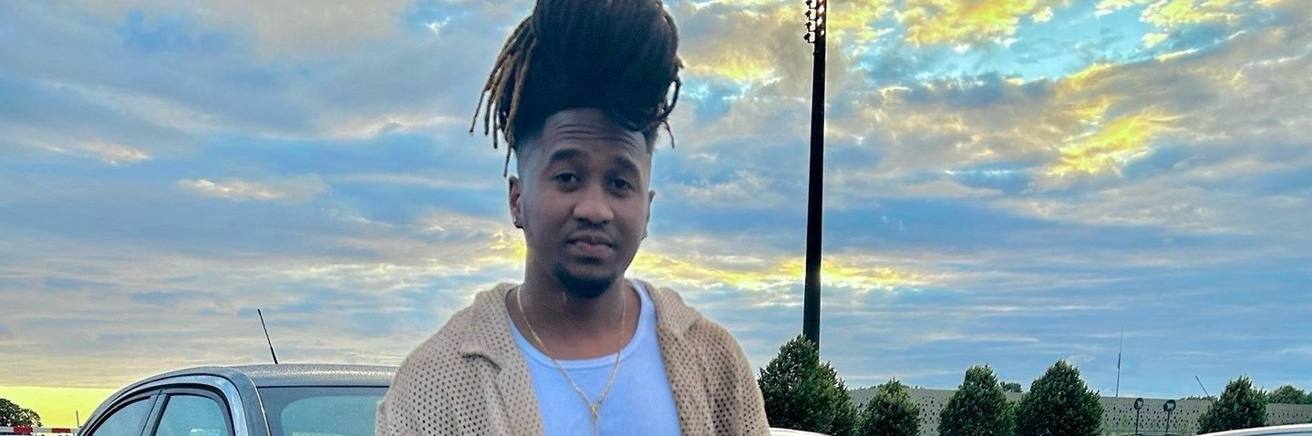 YoungCBest25's profile banner image