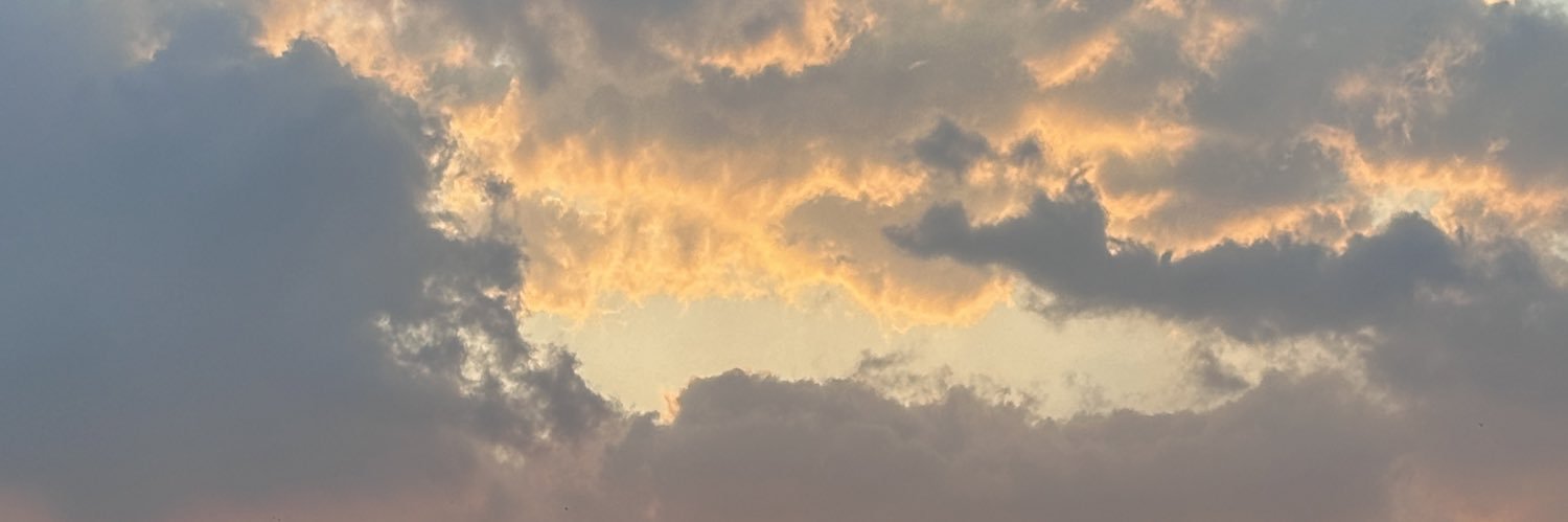 J_906cm's profile banner image