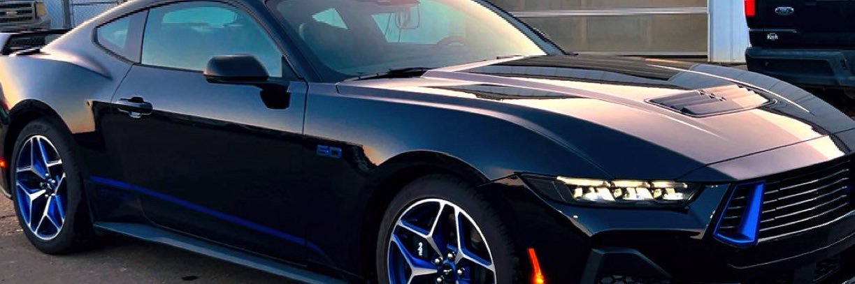 ChxsenDivine's profile banner image