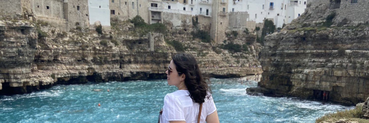 AndreaCLealF's profile banner image