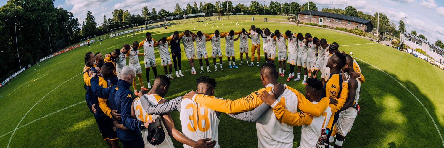 KH⭕SINATION 🇿🇦 💛✌️'s banner