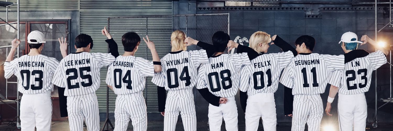 🐿️ʚ Ⓗ ɞ 🎸🦈 banner