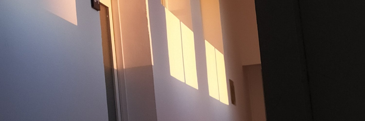 emma_gum0's profile banner image