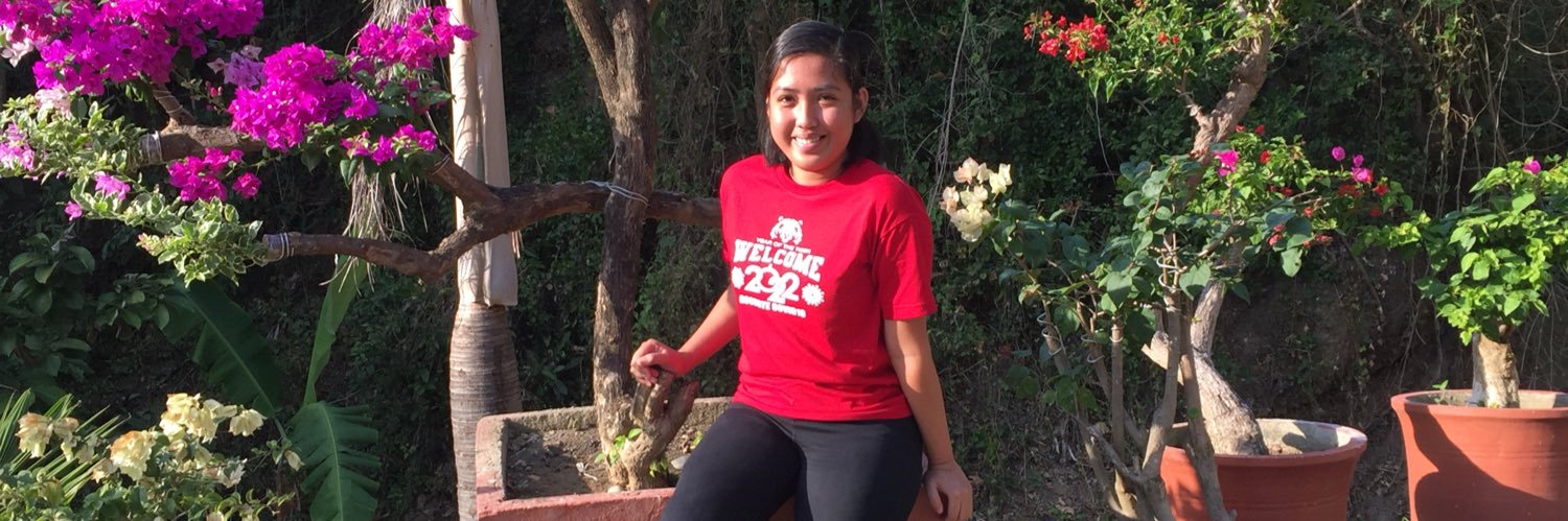 annaroserimando's profile banner image