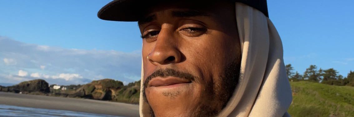 Warhoppp's profile banner image