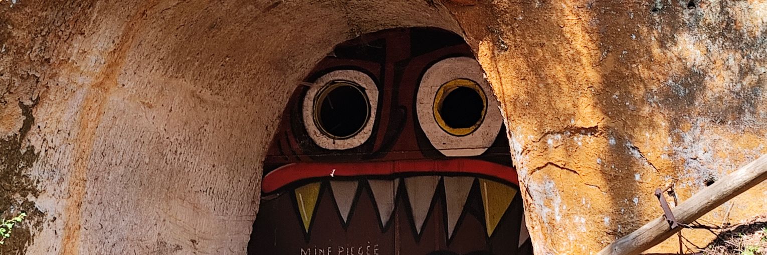 oueeeeex's profile banner image